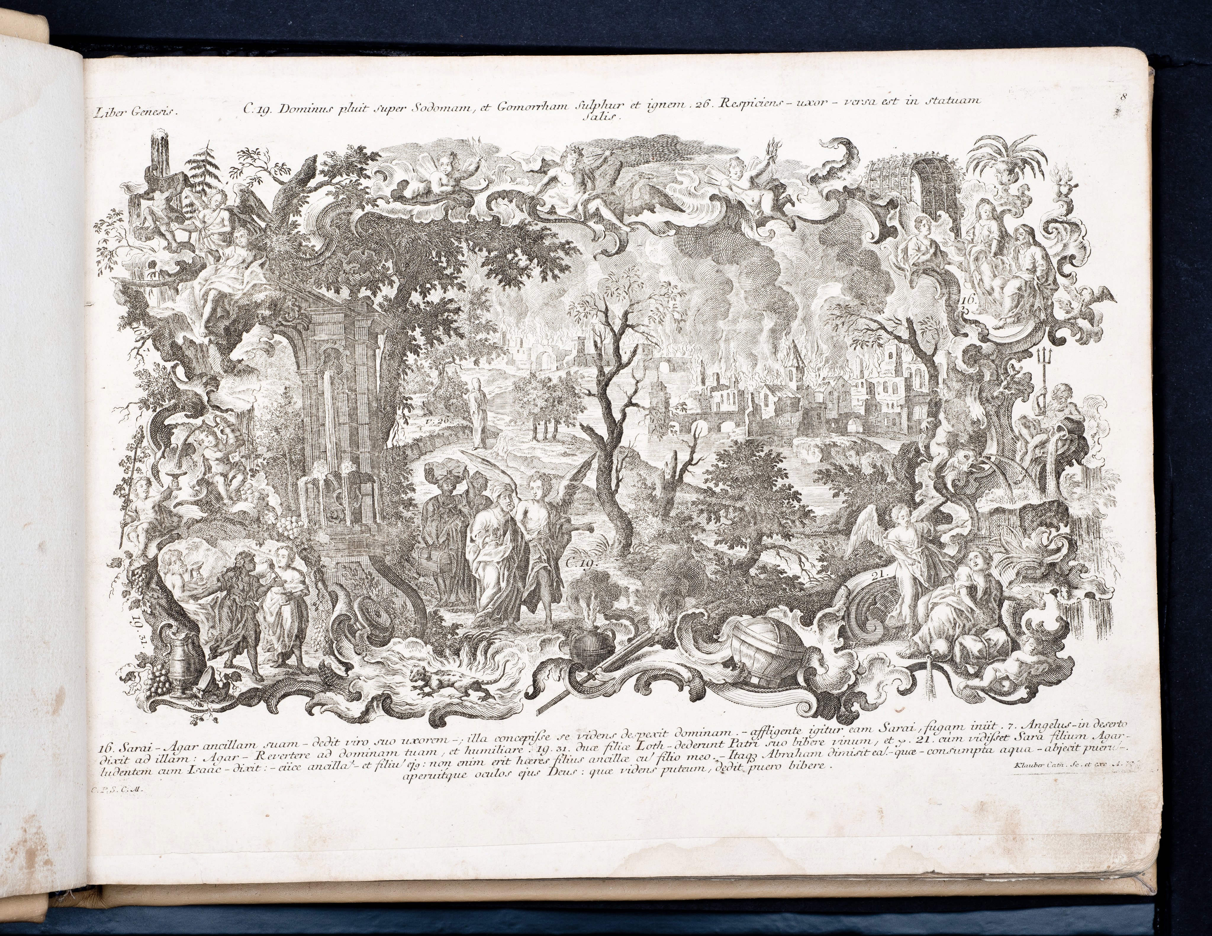 Historiae Biblicae Veteris et Novi Testamenti, Augsburg 1748.Księga wydana in folio złożona ze 100 ilustracji miedziorytniczych, wykonanych przez augsburskich grawerów, braci Józefa Sebastiana (1700-1768) Jana Baptystę (1712-1787) Klauberów, według obrazów augsburskiego malarza Johana Adama Stokmana (1720-1783). Miedzioryty z tego wydania stały się ikonograficznym wzornikiem dla malarzy i rytowników w całej Europie. Wydanie rzadkie, pełnego w polskich kolekcjach brak. Na rynku antykwarycznym pojawiają się pojedyncze ryciny. Egzemplarz kompletnySygnatura - MKDU-42859; SD-617