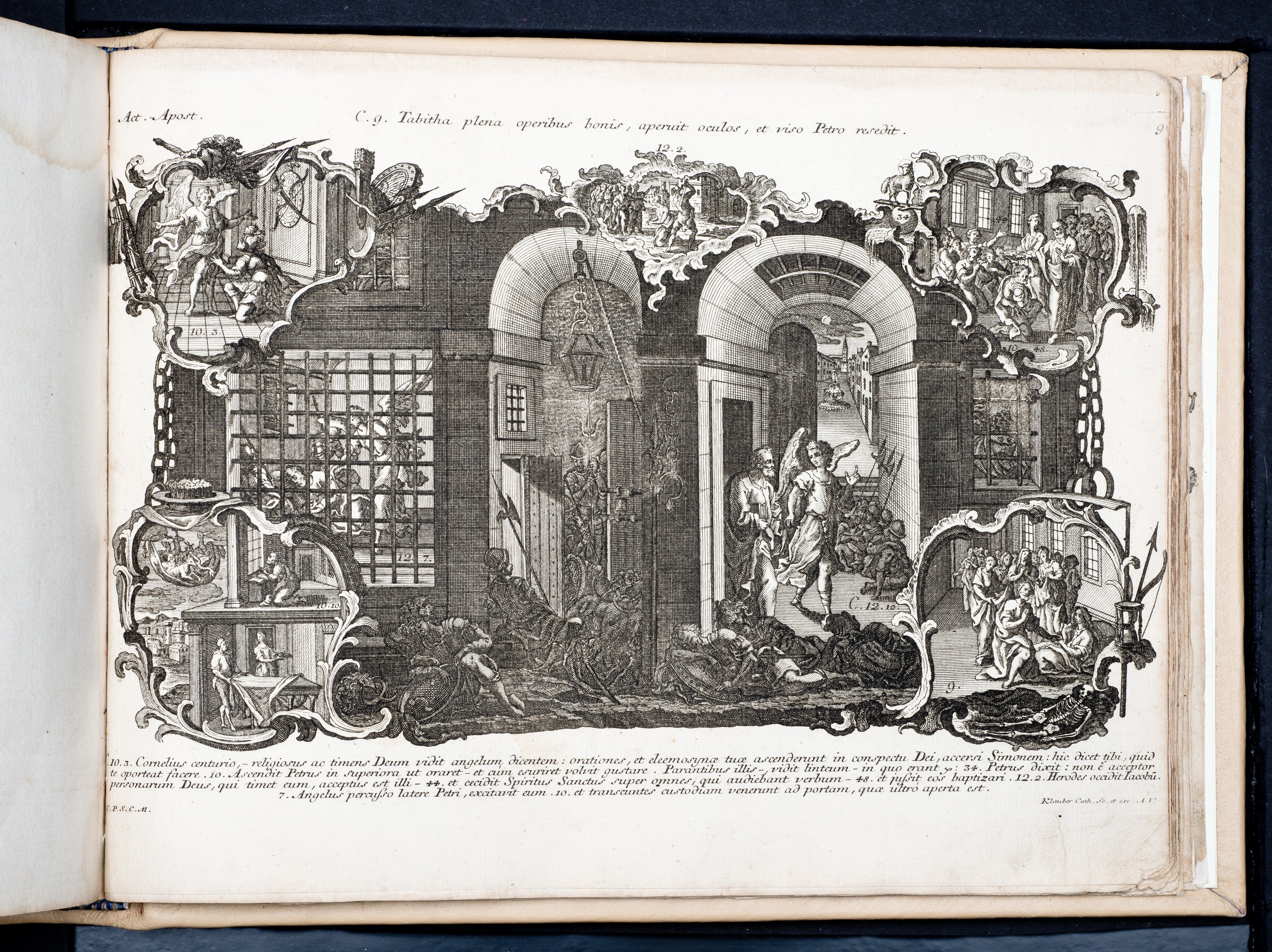 Historiae Biblicae Veteris et Novi Testamenti, Augsburg 1748.Księga wydana in folio złożona ze 100 ilustracji miedziorytniczych, wykonanych przez augsburskich grawerów, braci Józefa Sebastiana (1700-1768) Jana Baptystę (1712-1787) Klauberów, według obrazów augsburskiego malarza Johana Adama Stokmana (1720-1783). Miedzioryty z tego wydania stały się ikonograficznym wzornikiem dla malarzy i rytowników w całej Europie. Wydanie rzadkie, pełnego w polskich kolekcjach brak. Na rynku antykwarycznym pojawiają się pojedyncze ryciny. Egzemplarz kompletnySygnatura - MKDU-42859; SD-617